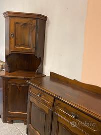 Angoliera e credenza