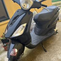 Piaggio Beverly 125 - 2011