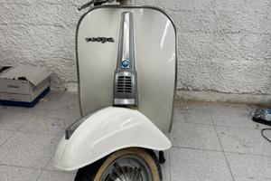 Vespa 50 special conservata