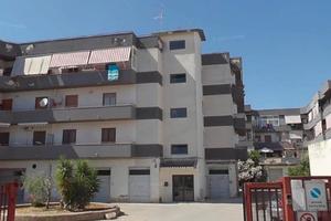 Appartamento di 95 mq +posto auto scoperto