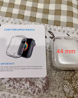 2 Custodie per Apple Watch nuovi
