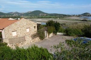 Villa panoramica vicino al mare Chia Setti Ballas