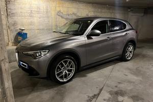 Alfa Romeo Stelvio 2.2 Q4 210 cv