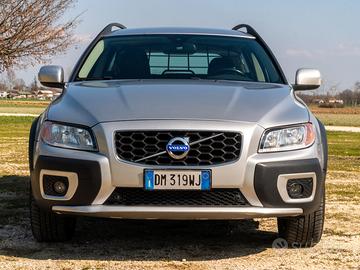 Volvo XC70 AWD D5 185cv  gancio traino