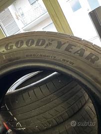 Gomme GOOD YEAR