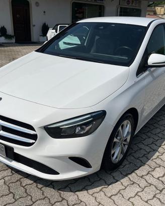 MERCEDES-BENZ B 180 d Automatic Premium