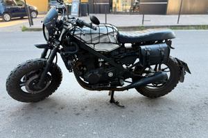 Cafe racer Kawasaki GPZ500
