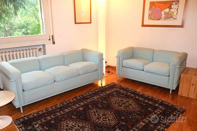LC2 Cassina divano azzurro vintage fine anni '70