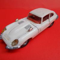 Jaguar E - TIPE modellino Dinky