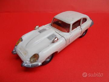 Jaguar E - TIPE modellino Dinky