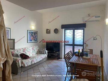 Casa, Piraineto - Serracardillo, Carini.