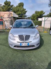 Lancia Ypsilon 1.2 Versus