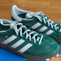 adidas pallamano verde e bianca EU 42