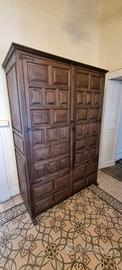 mobili stile castellano