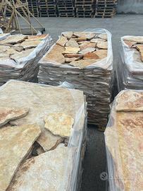 Pietra naturale per pavimenti rivestimenti
