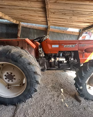Trattore Fiat 540 Special DT(4×4) con attrezzatura
