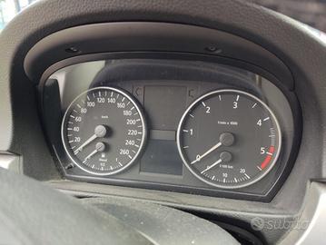 Quadro strumenti BMW 320D E90 1995cc TD del 2006