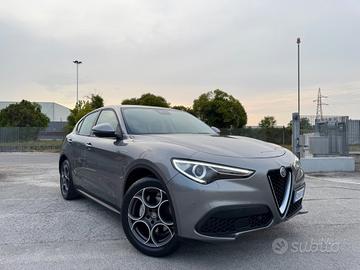 ALFA ROMEO STELVIO 2.2 Super 160Cv-Led 19 Carplay