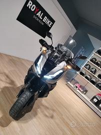 Honda -adv 350 -2025- passaggio incluso