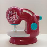 Macchina da cucire giocattolo “Sew Cool”