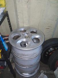 4 cerchi in lega alfa romeo 147 / paraurt Renault 