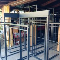 Arredamento per negozio / espositori e relle artig