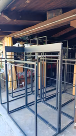Arredamento per negozio / espositori e relle artig