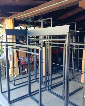 Arredamento per negozio / espositori e relle artig