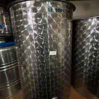 Botte in acciaio inox per vino, litri 200