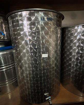 Botte in acciaio inox per vino, litri 200