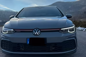 Wolkswagen golf gti 8