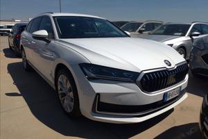 SKODA Superb Wagon 2.0 tdi Style 150cv dsg