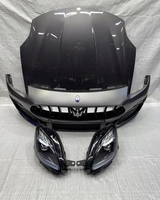 Frontale Maserati Grecale Trofeo