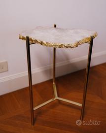 Tavolino da salotto in quarzo naturale con base or