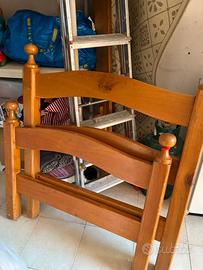 Letto singolo e materasso