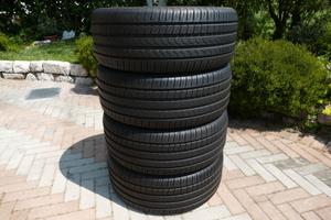 gomme estive Pirelli 255\45\19 al 80%