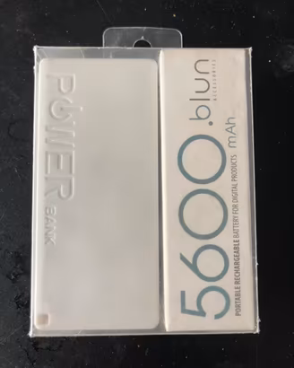 Blun Power Bank 5600Mah
