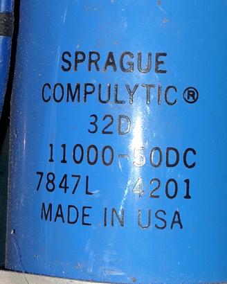 Condensatore elettrolitico da 11000 mf 50 volt
