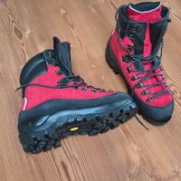 Scarponi da alpinismo ramponabili