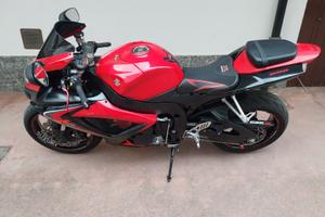 SUZUKI GSXR 600