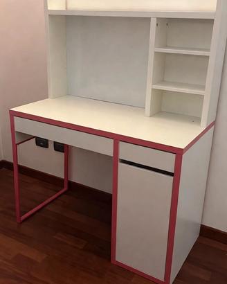 scrivania Ikea