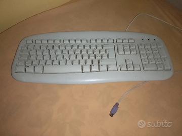 tastiera pc vecchio attacco classico vintage delux