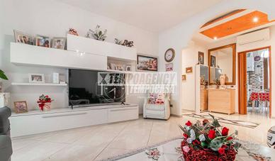 3 Locali interamente ristrutturato