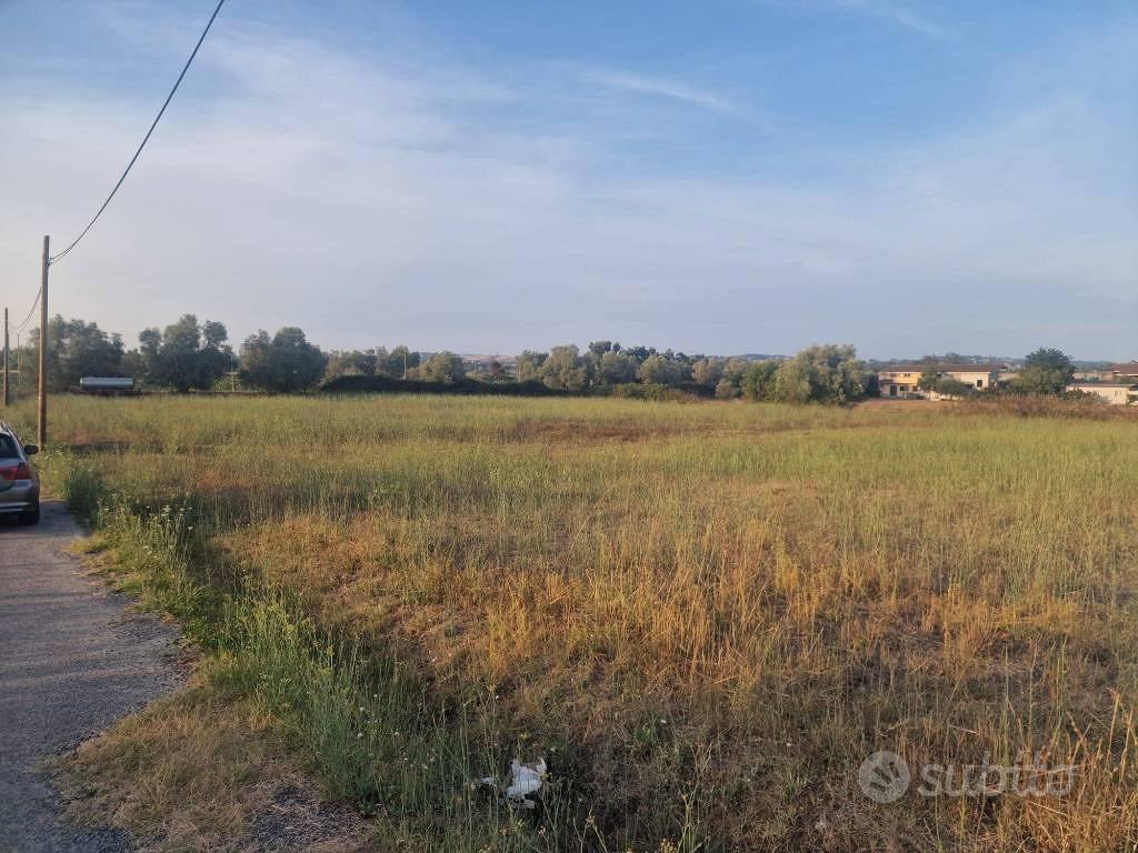 Terreno di 11000 m² a Roma - Vista 3