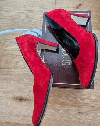 decolte' scamosciate rosso tacco 8