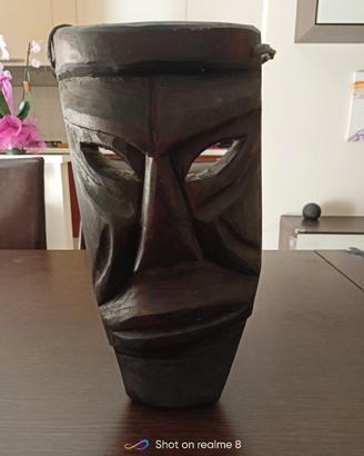 maschera in legno sarda