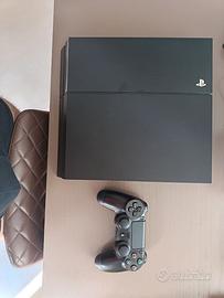 PS4 + 16 giochi + un controller
