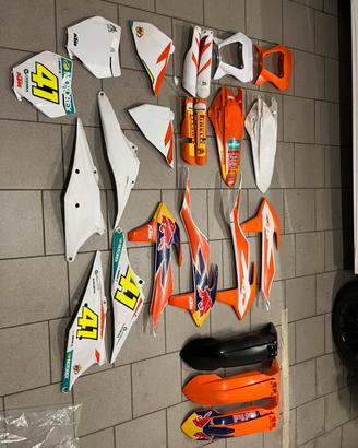 PLASTICHE KTM 19-22