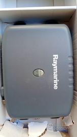 RAYMARINE 240 VHF