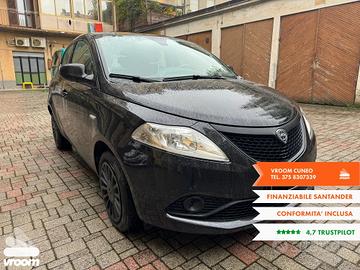 LANCIA Ypsilon 3 serie Ypsilon 1.2 69 CV 5 por...